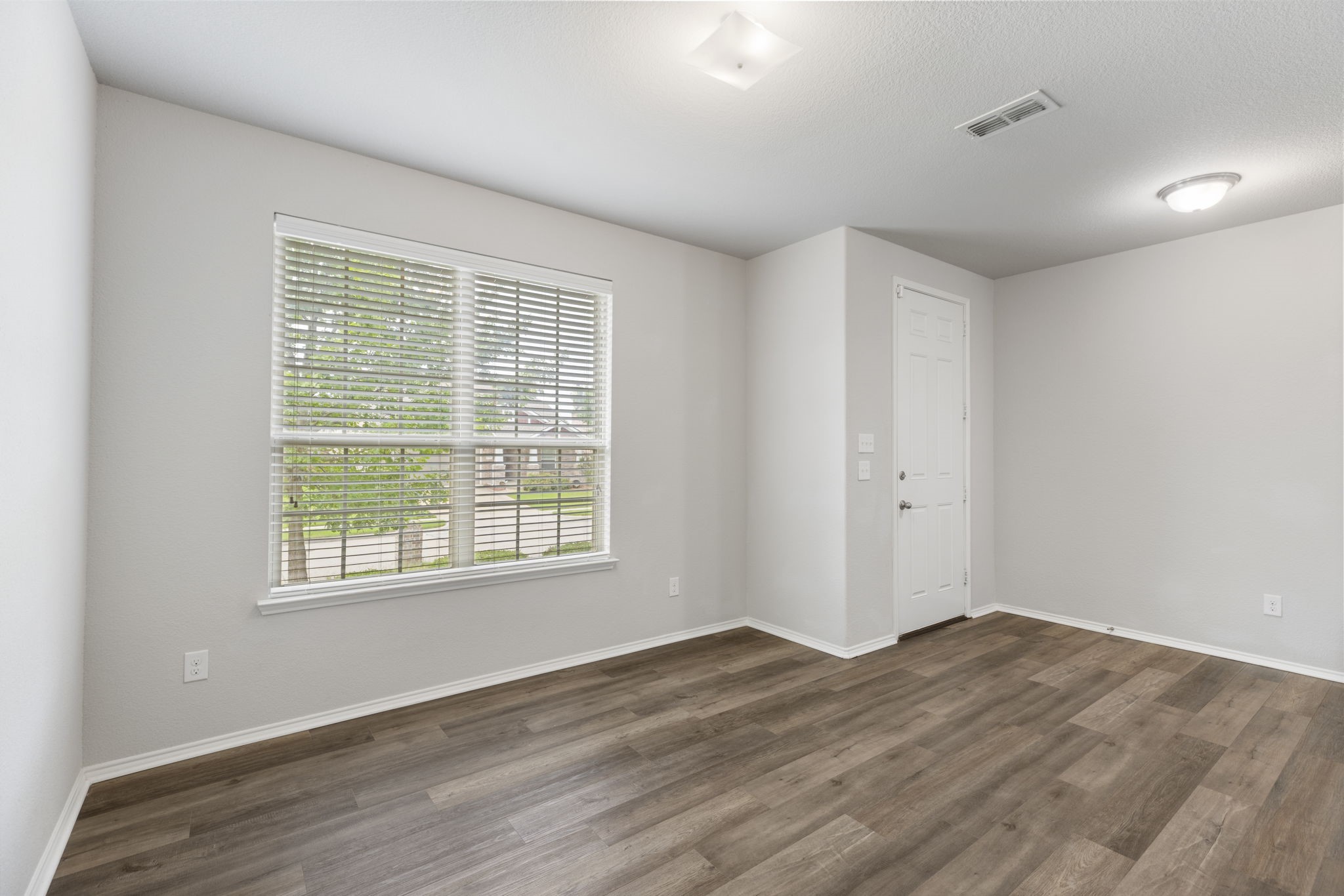 1725 Crescent Oak Street Wylie TX 75098