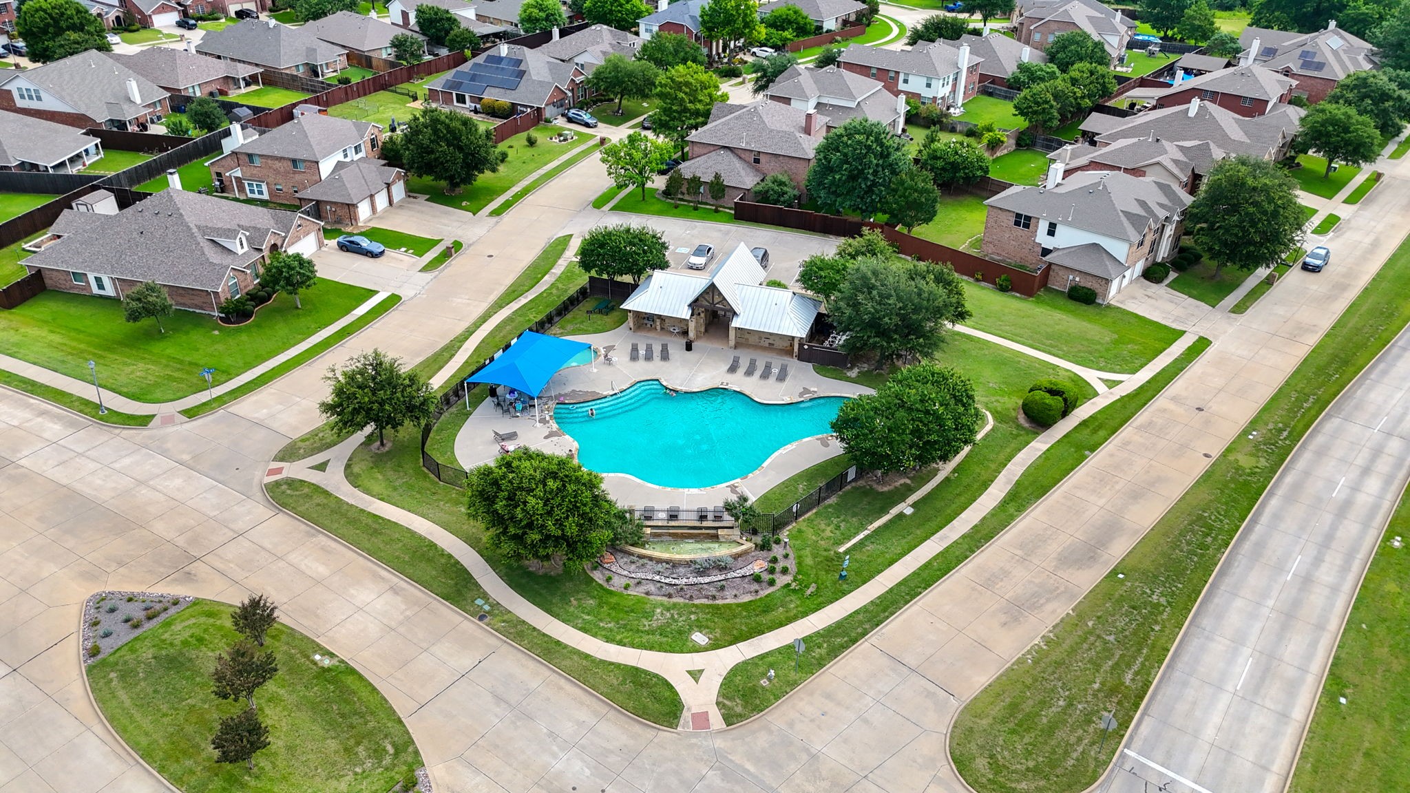 1725 Crescent Oak Street Wylie TX 75098