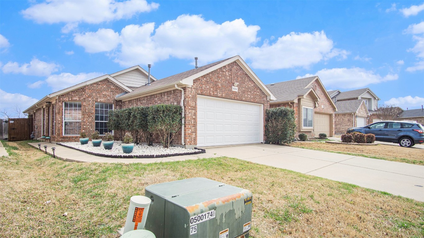 6216 Geneva Lane Fort Worth TX 76131