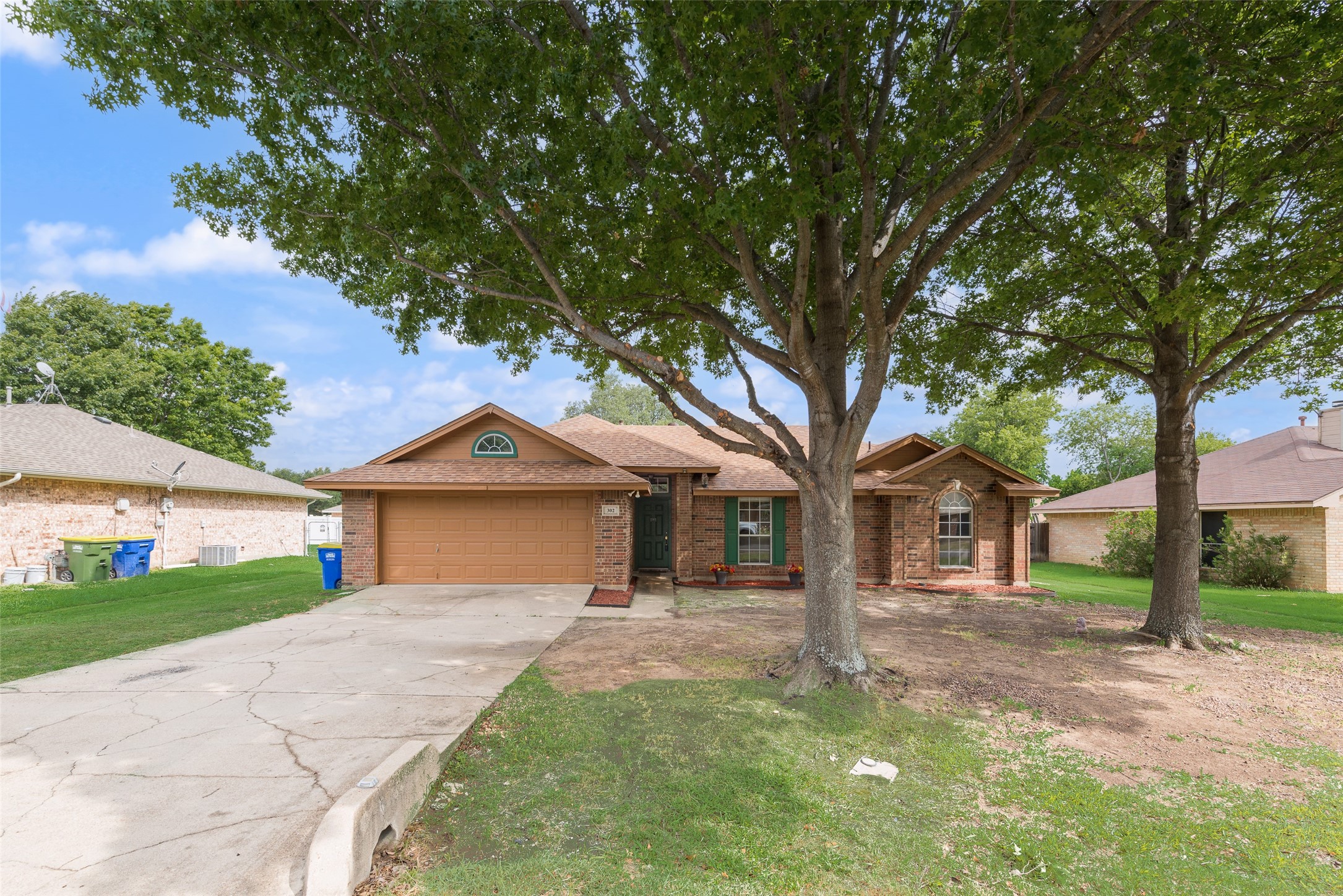 302 Newfield Street Venus TX 76084