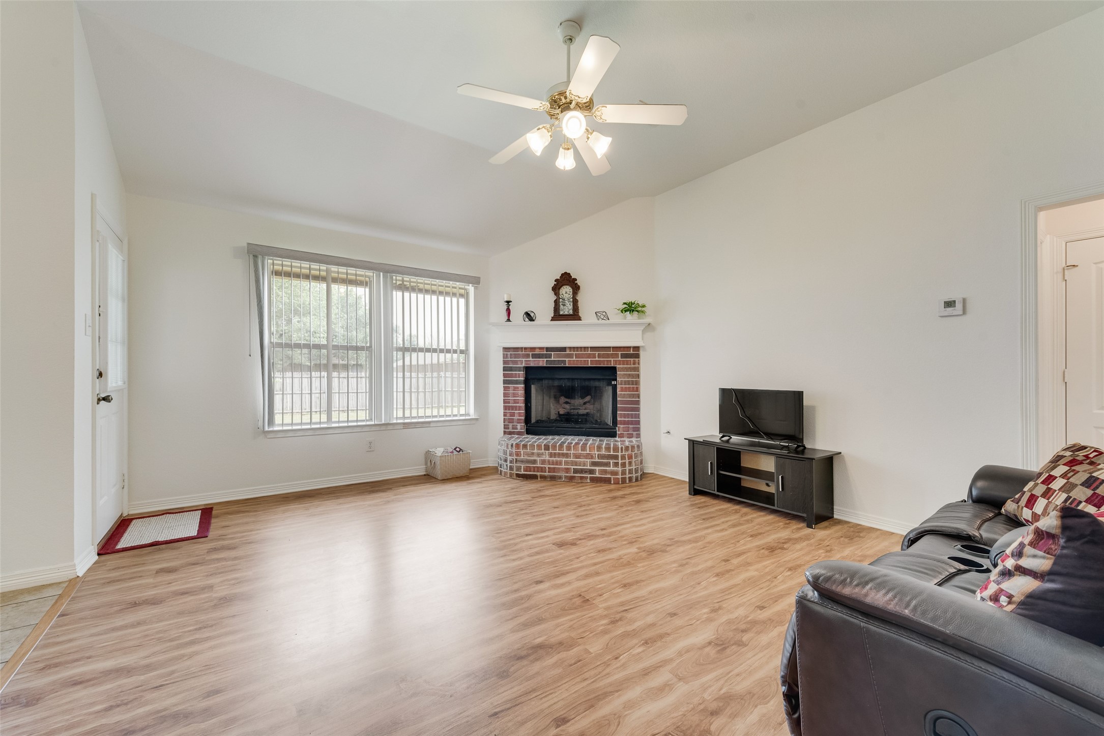 302 Newfield Street Venus TX 76084
