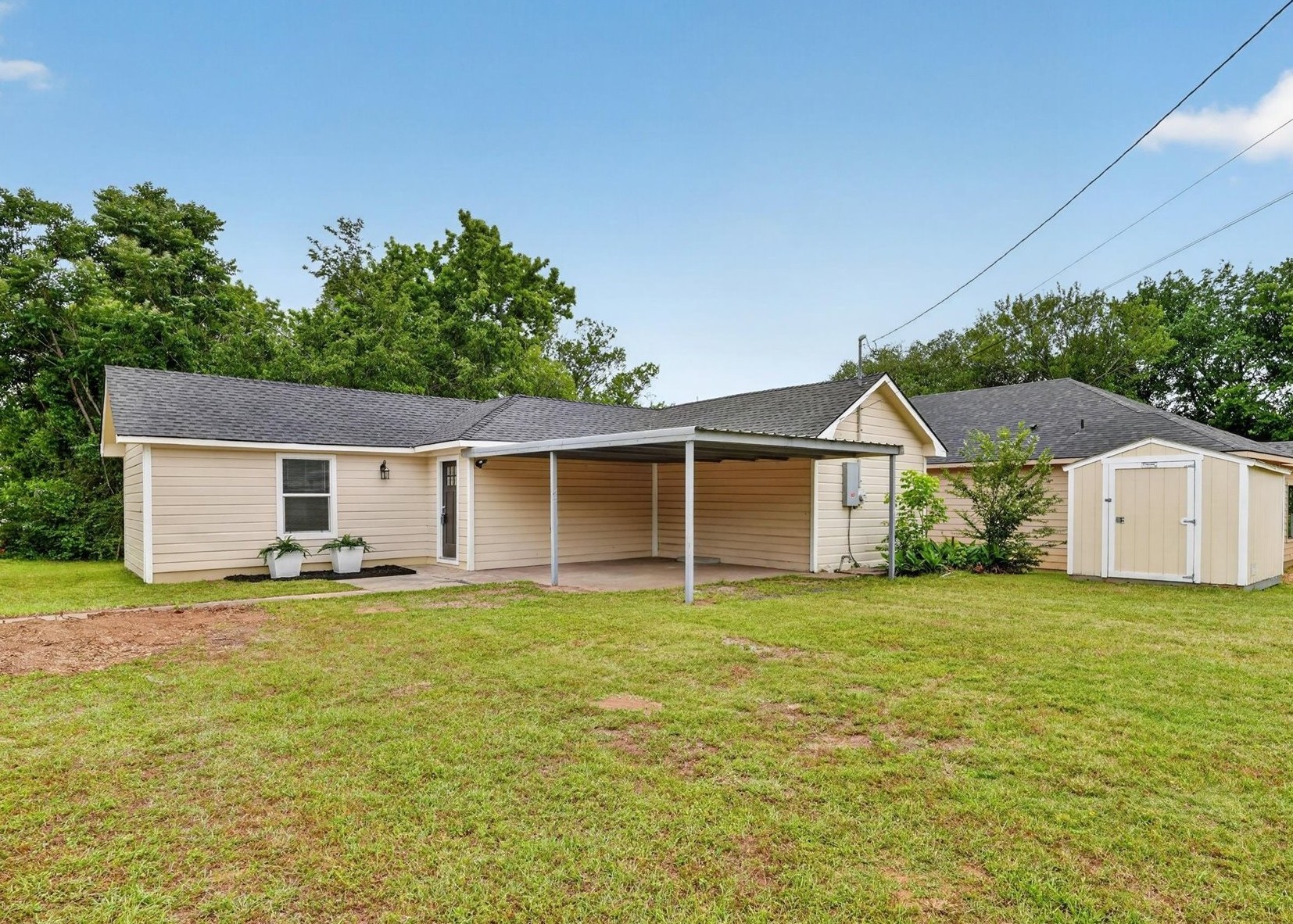 2531 S Mirick Avenue Denison TX 75020
