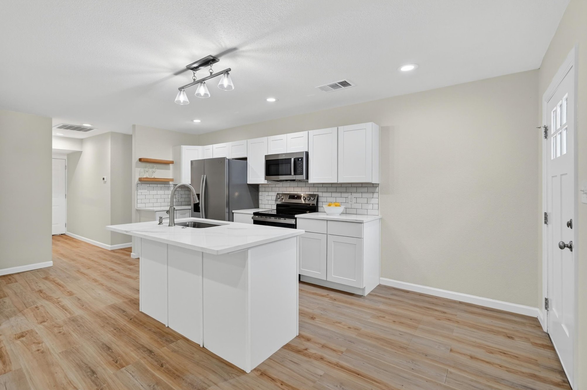 2531 S Mirick Avenue Denison TX 75020