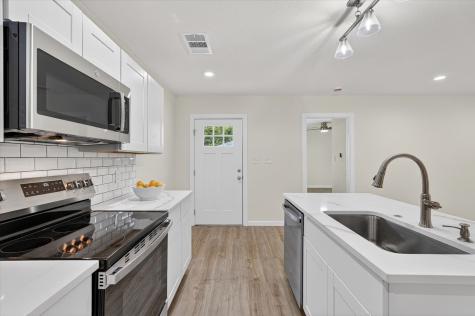 2531 S Mirick Avenue Denison TX 75020