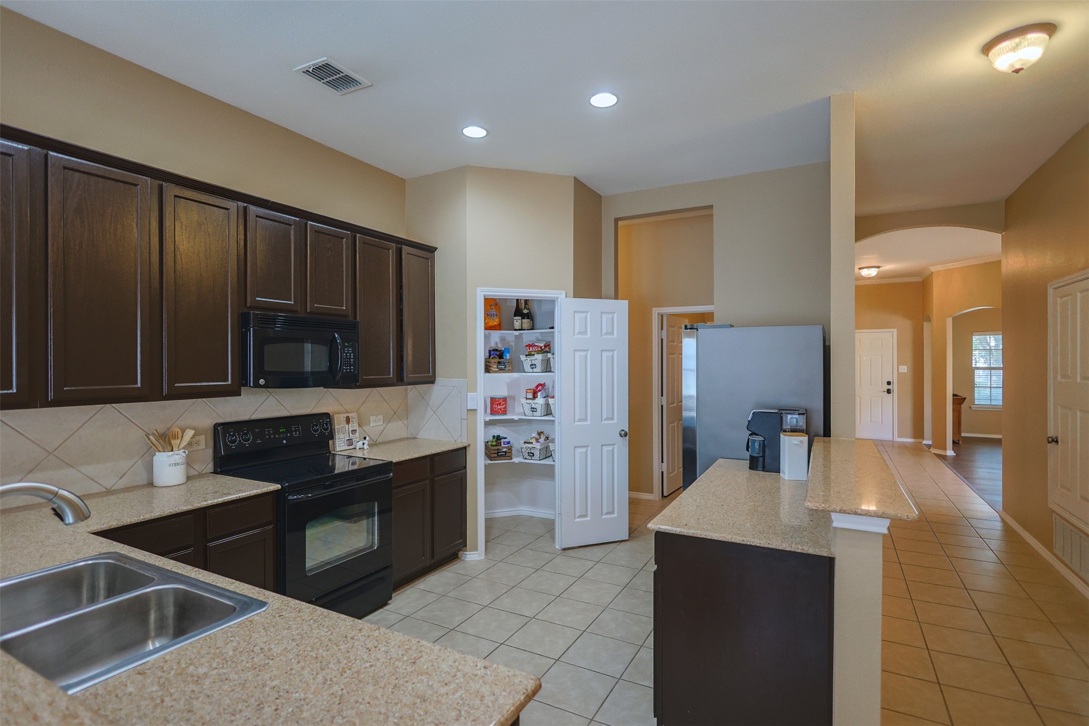 437 Sandy Creek Drive Fort Worth TX 76131