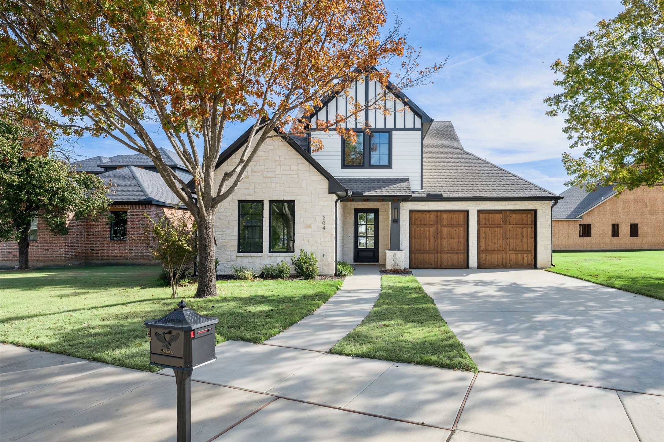 Roanoke TX, 204 Pecan Street