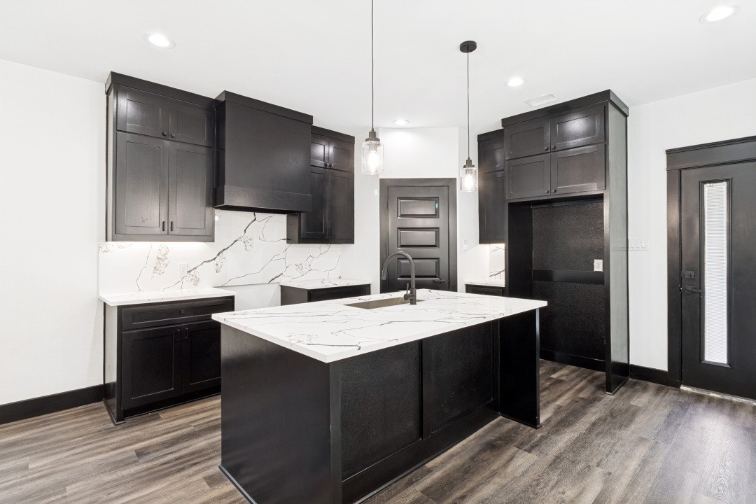 2420 Starks Avenue Dallas TX 75215
