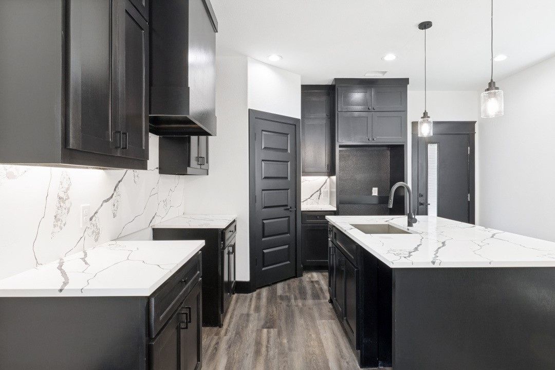 2420 Starks Avenue Dallas TX 75215