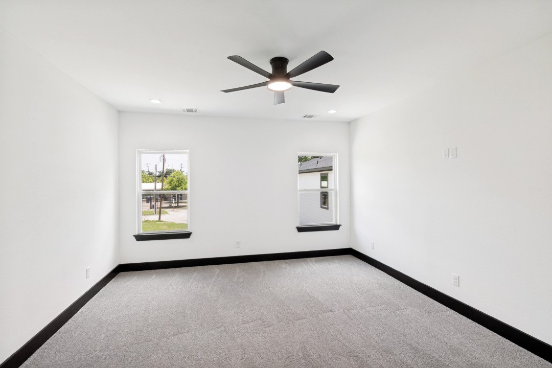 2420 Starks Avenue Dallas TX 75215