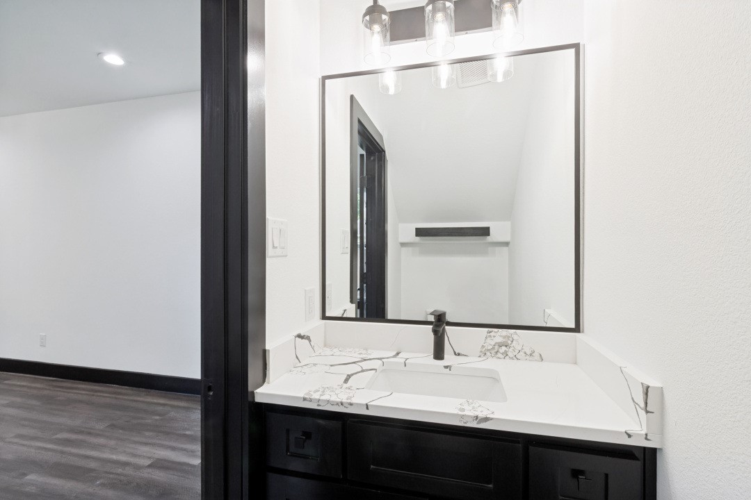 2420 Starks Avenue Dallas TX 75215