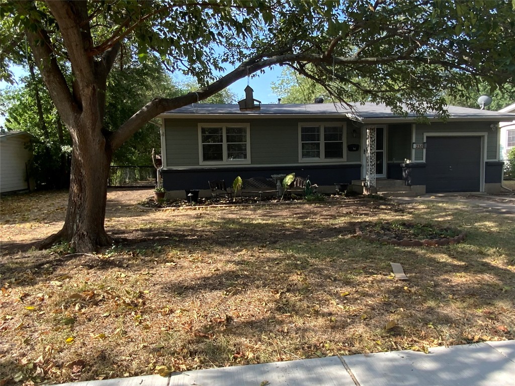 238 W Orange Street Duncanville TX 75116