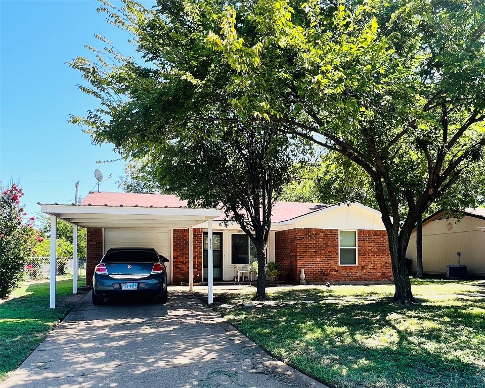 177 Berry Street Graham TX 76450