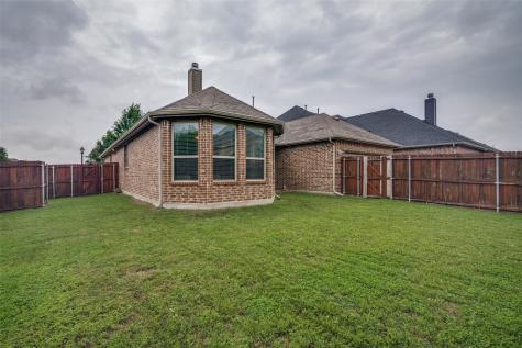 1815 Drake Drive Allen TX 75002