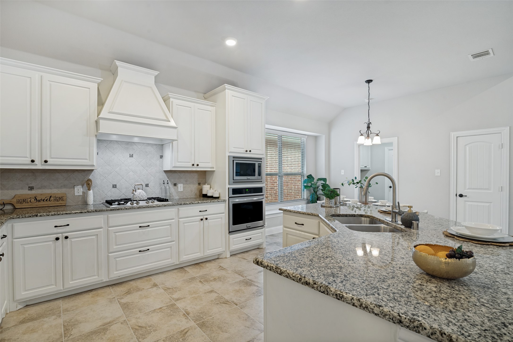 1815 Drake Drive Allen TX 75002