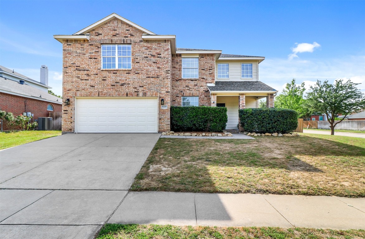 8400 Fern Lake Court Fort Worth TX 76137