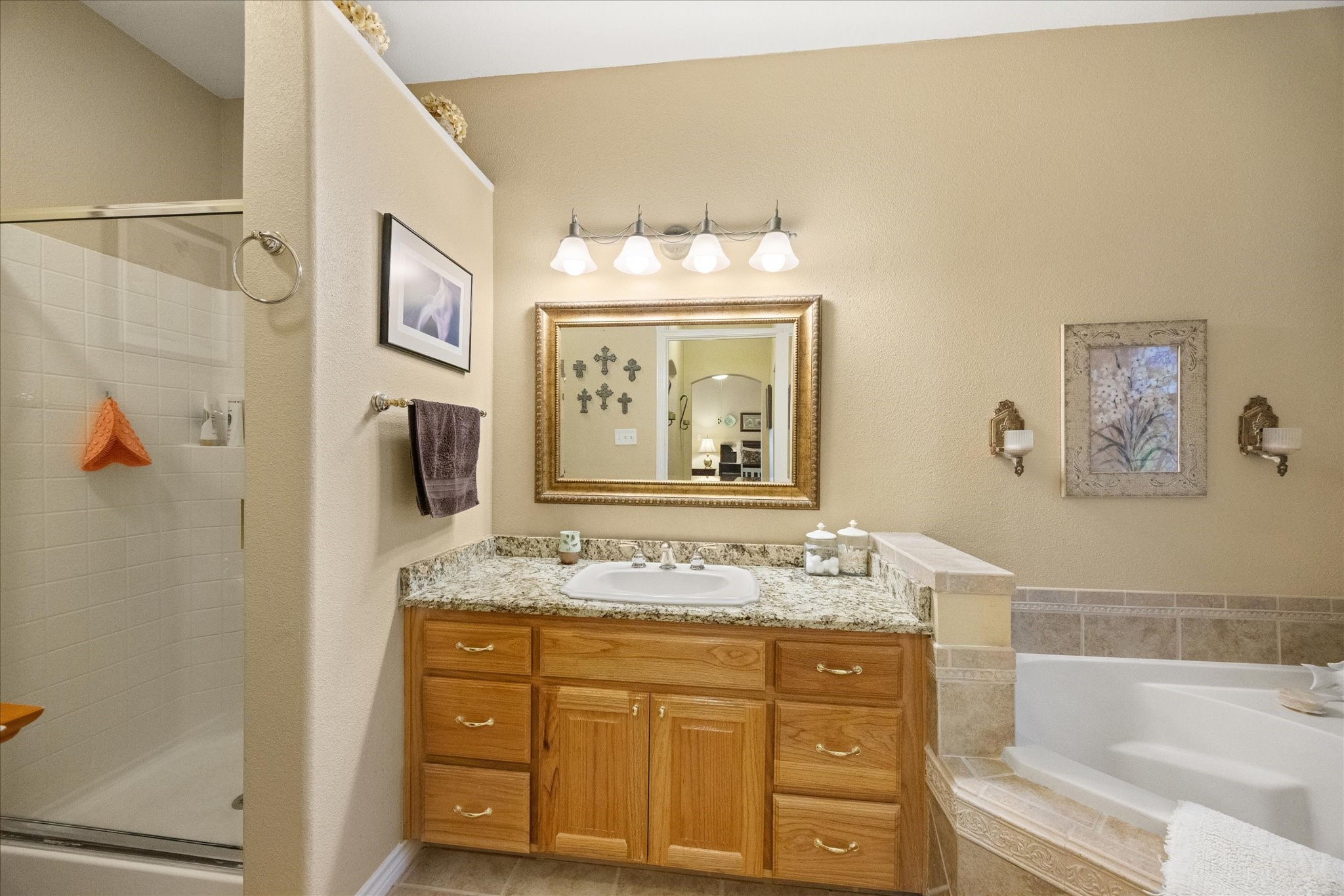 5204 Nueces Court Granbury TX 76049