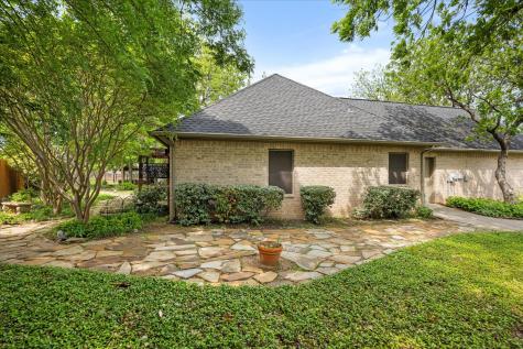 5204 Nueces Court Granbury TX 76049