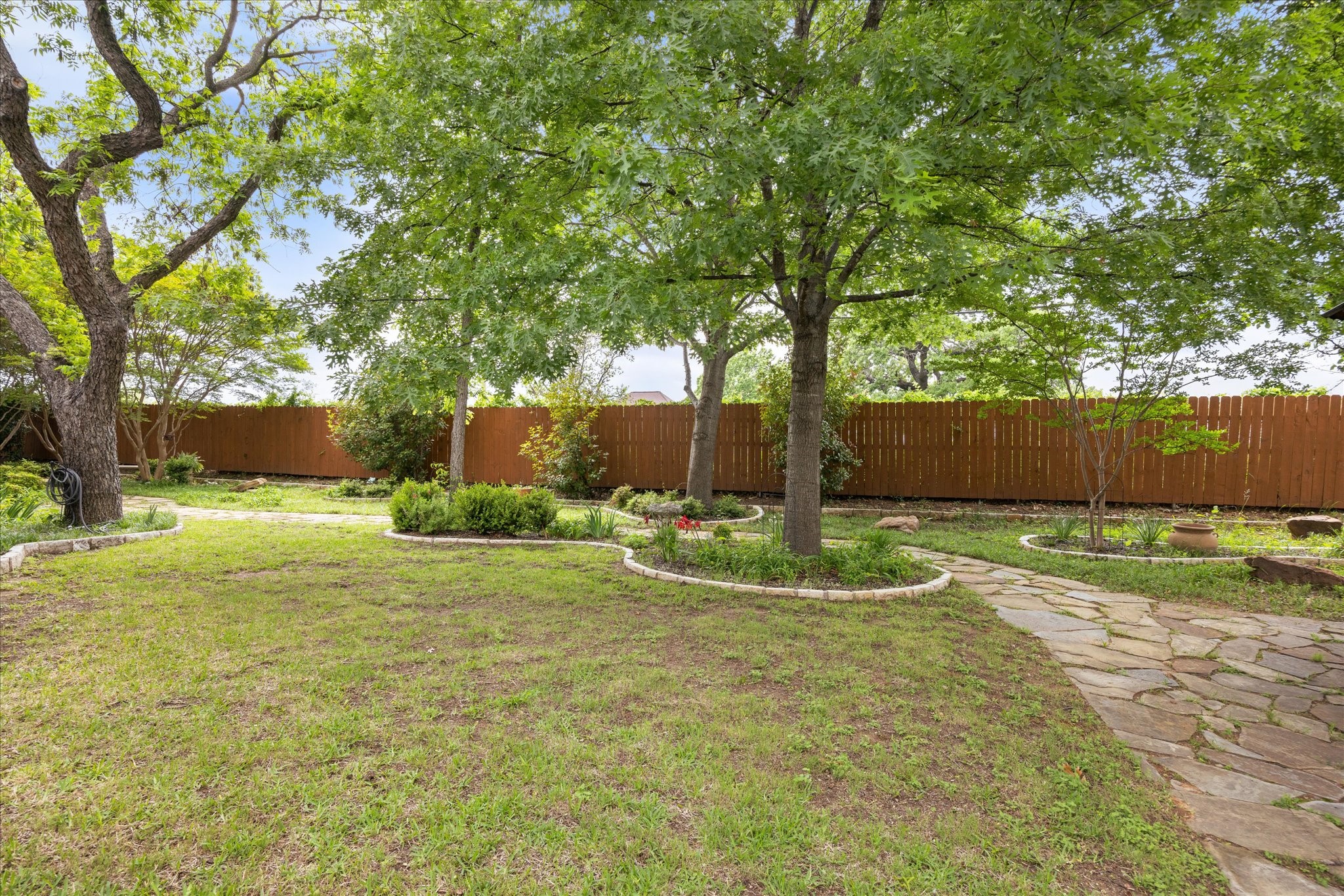 5204 Nueces Court Granbury TX 76049