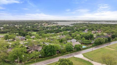 5204 Nueces Court Granbury TX 76049
