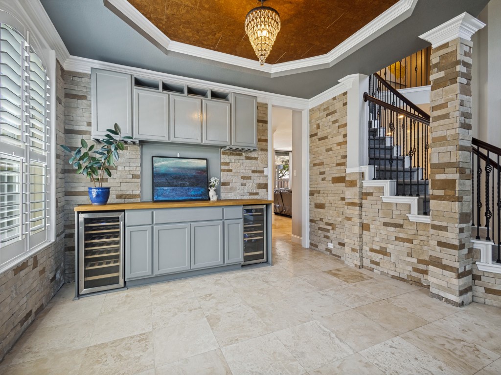 2600 Queen Elaine Drive Lewisville TX 75056