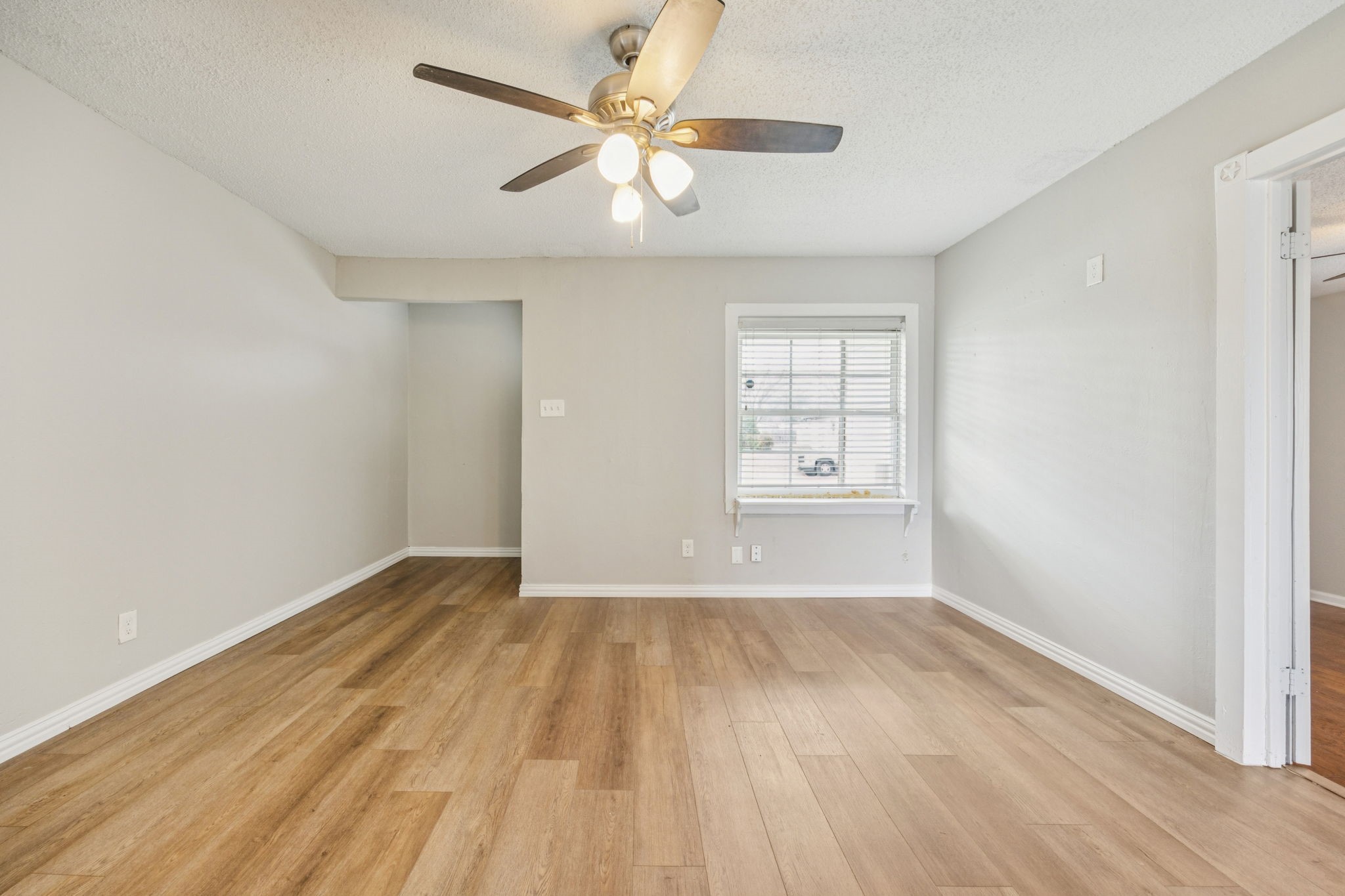 2822 Fir Park Richland Hills TX 76118