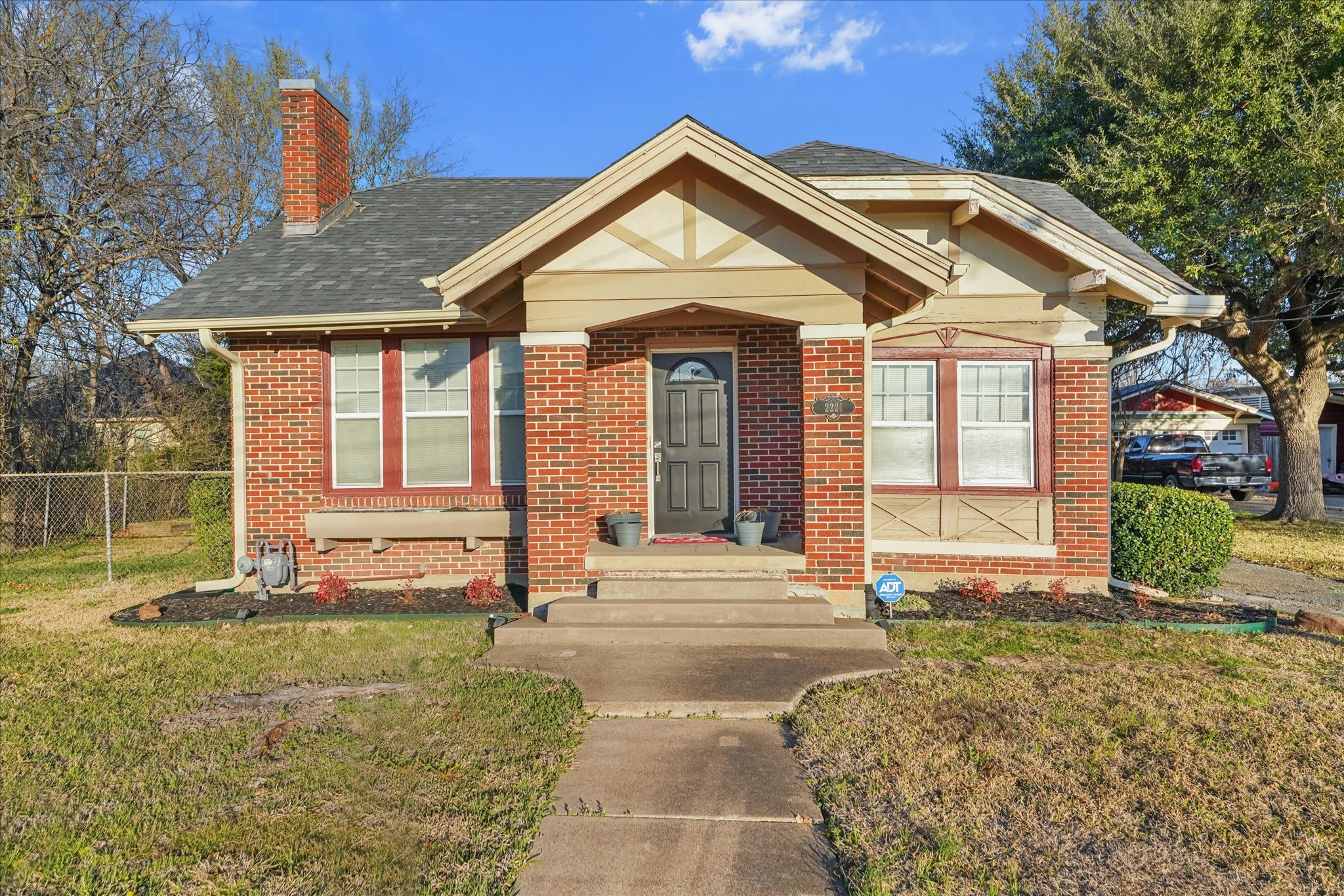 2221 Walnut Street Greenville TX 75401