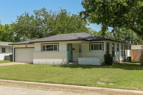 5325 Sabelle Lane Haltom City TX 76117