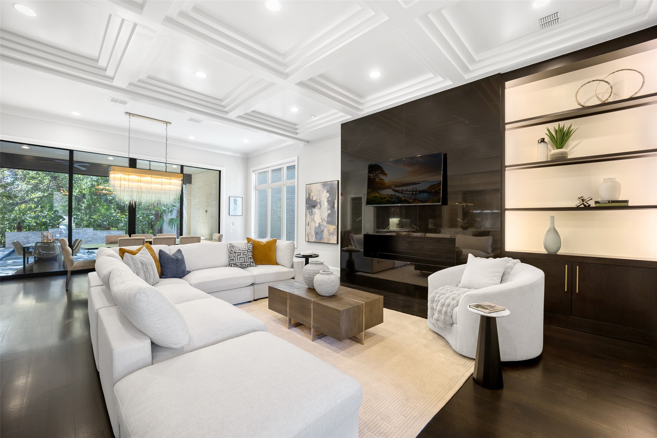 32 Devonstone Place Dallas TX 75248