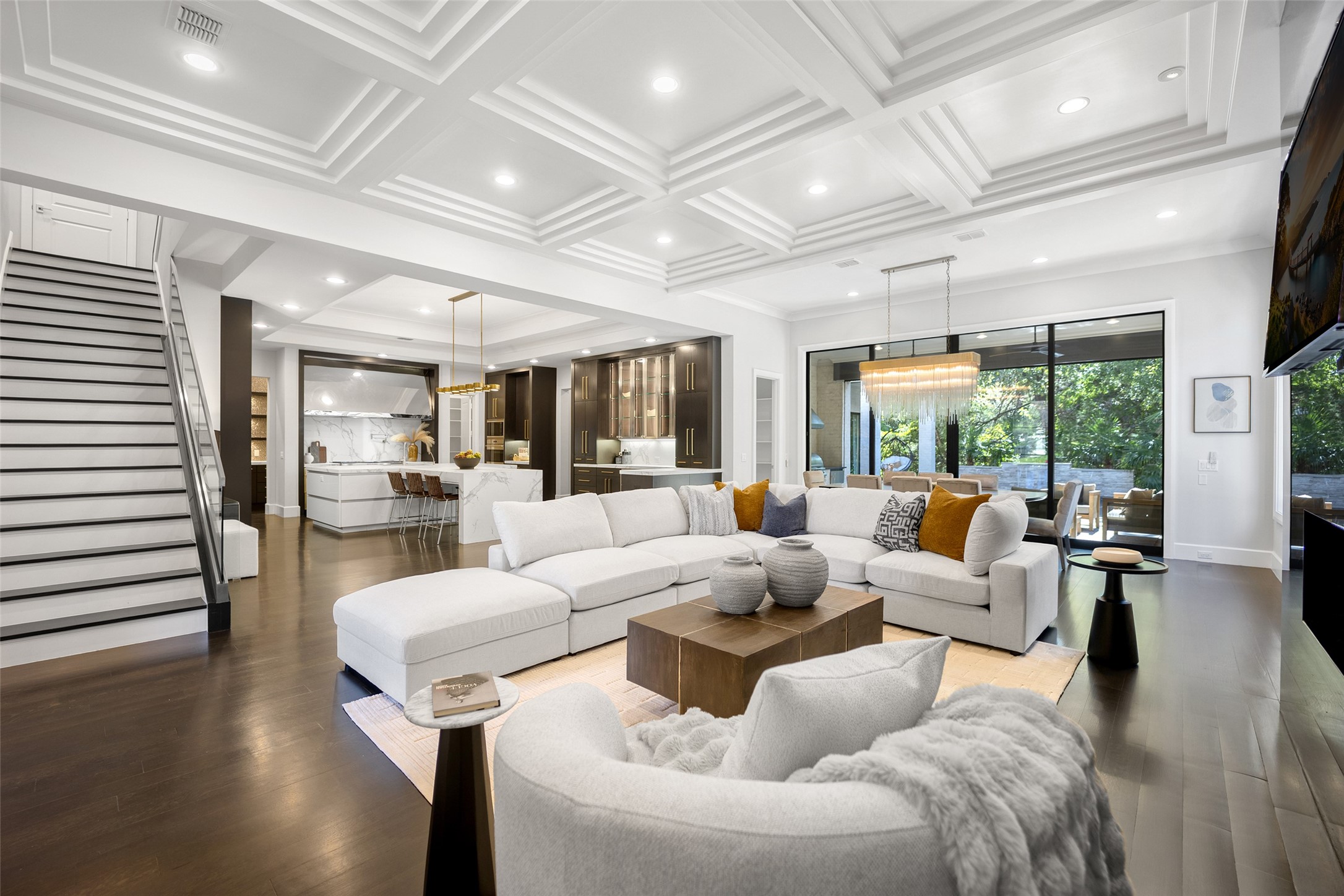 32 Devonstone Place Dallas TX 75248