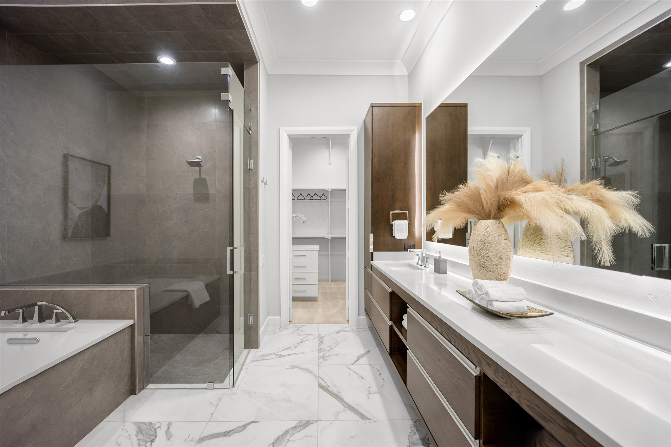 32 Devonstone Place Dallas TX 75248