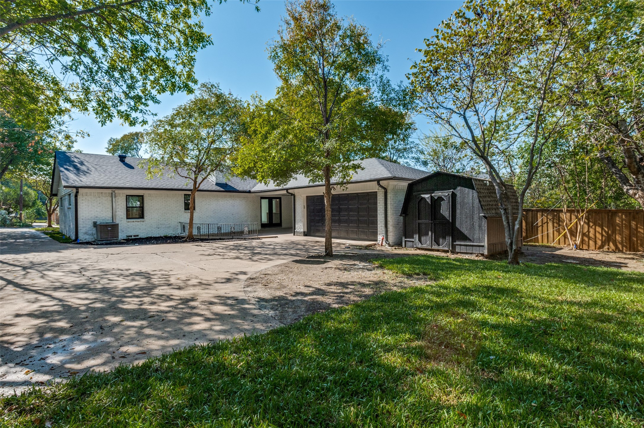 2330 Cody Drive Dallas TX 75228