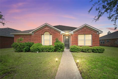 1726 Brooks Drive Lancaster TX 75134