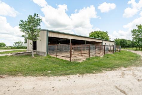 1545 County Road 130 Stephenville TX 76401