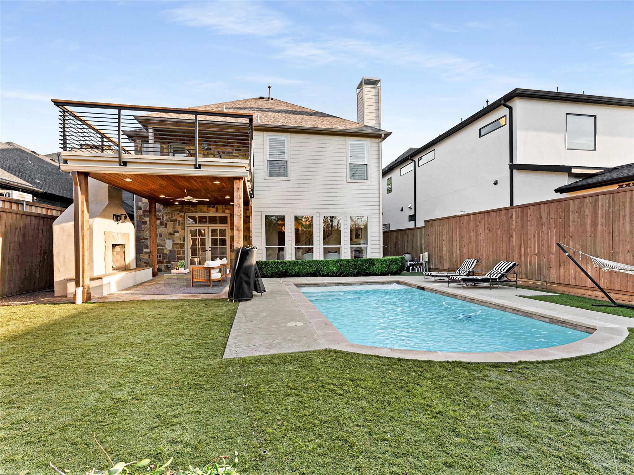 4655 Elsby Avenue Dallas TX 75209