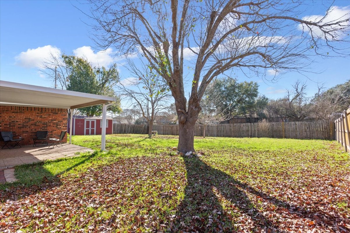 327 E Chapman Road Hewitt TX 76643