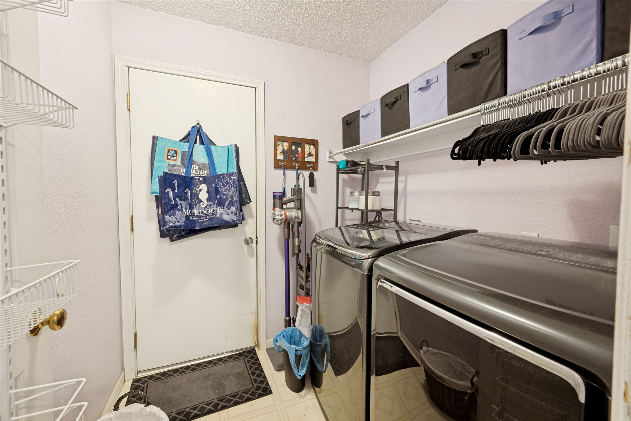 5651 Centeridge Drive Dallas TX 75249