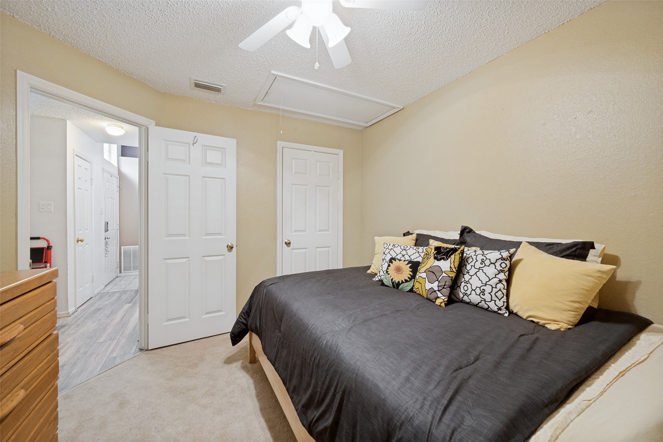 5651 Centeridge Drive Dallas TX 75249