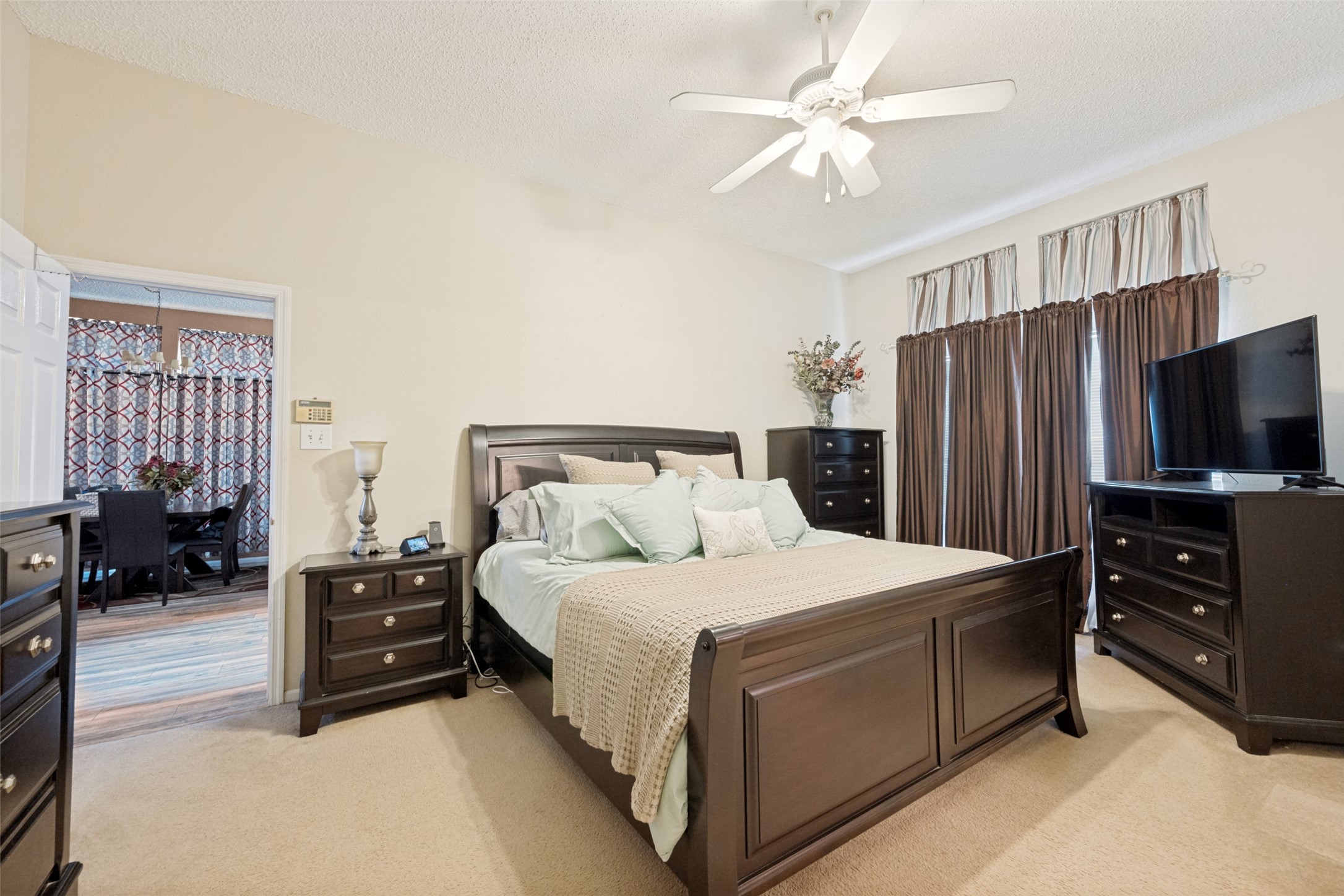 5651 Centeridge Drive Dallas TX 75249