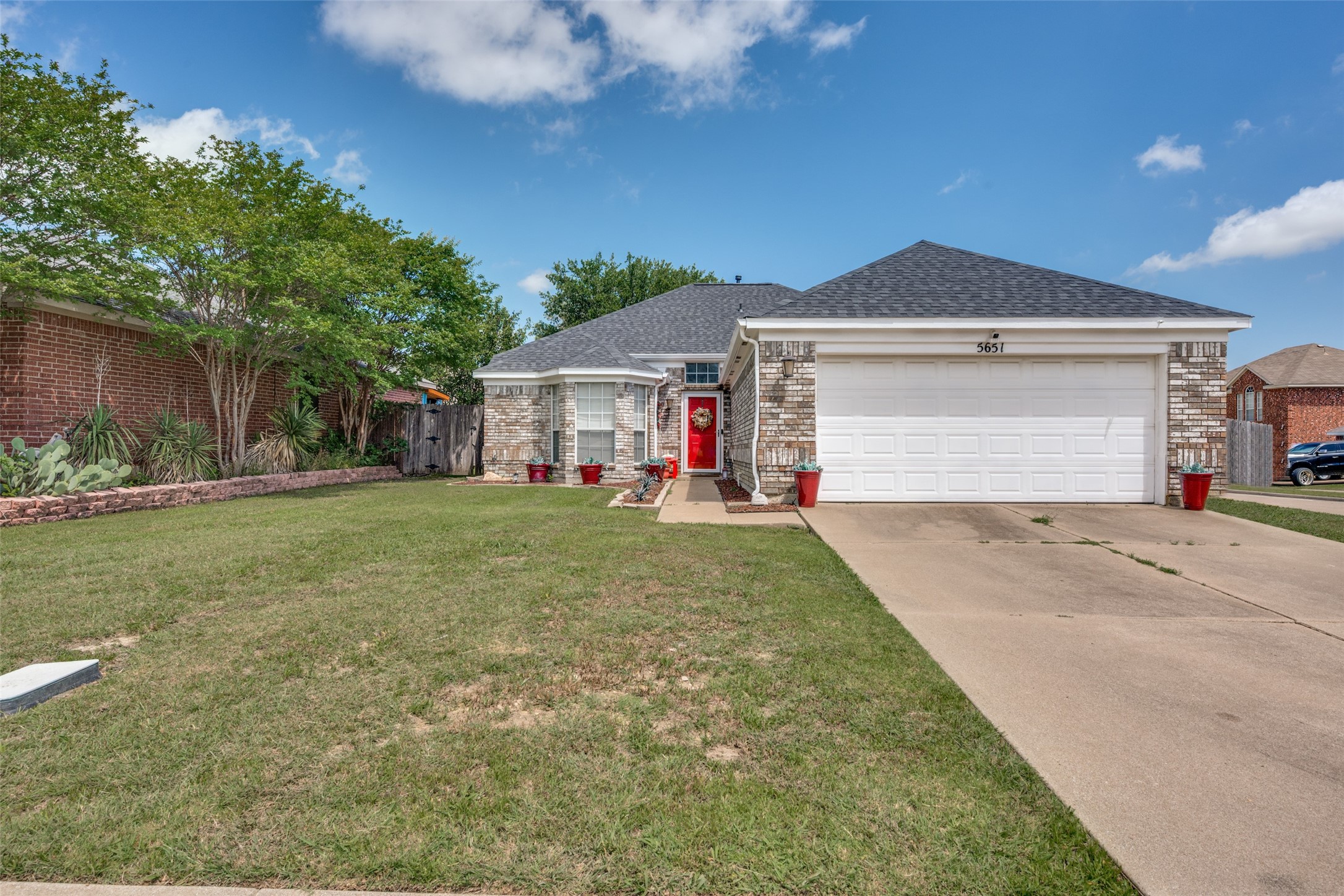 5651 Centeridge Drive Dallas TX 75249