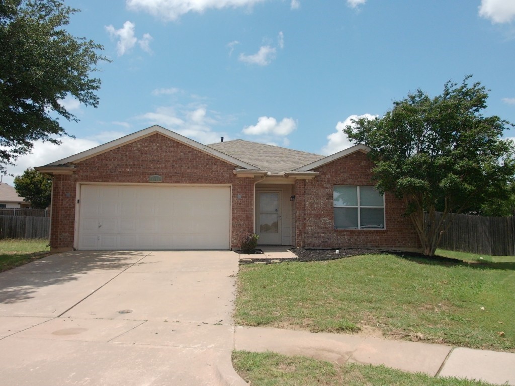 1401 Horseshoe Bend Court Fort Worth TX 76131