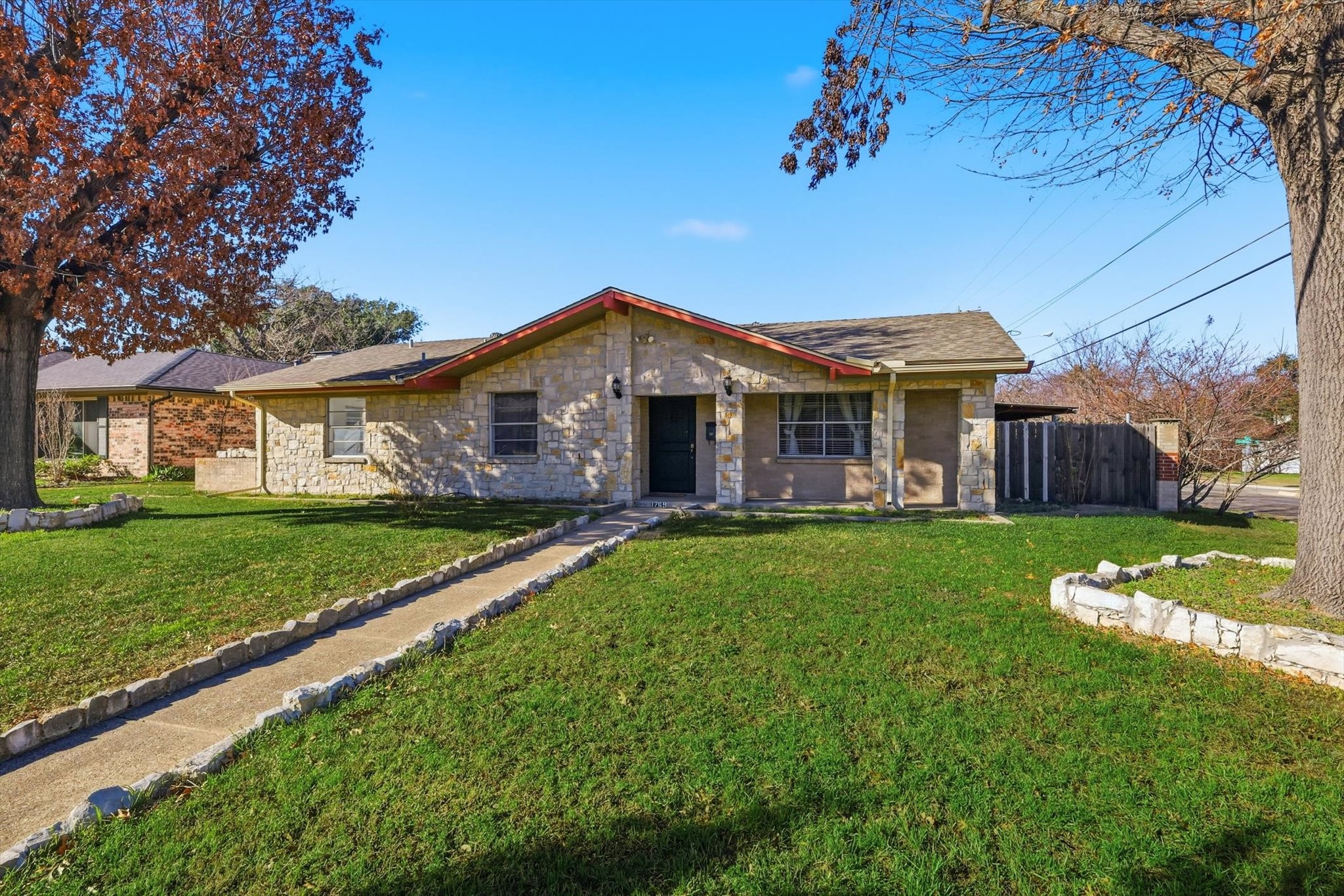1769 Mapleton Drive Dallas TX 75228