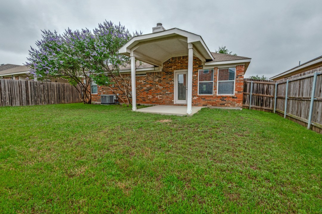 8917 Weller Lane Fort Worth TX 76244