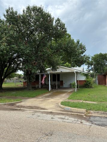 2217 Ridgecrest Street Mesquite TX 75149