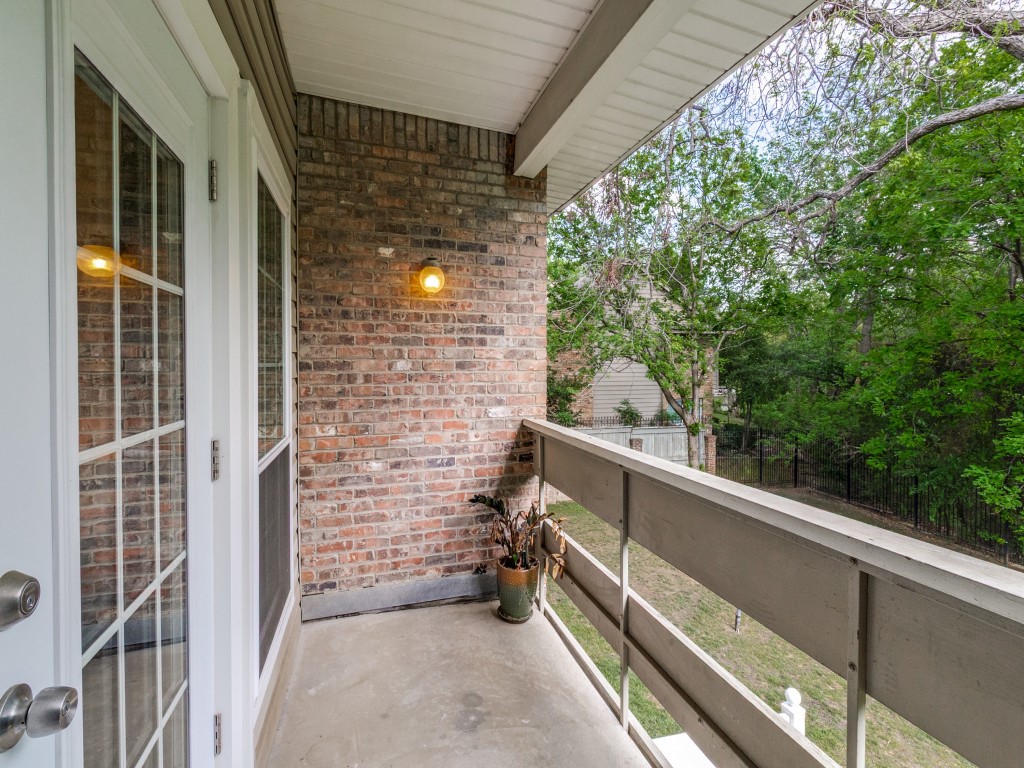 8550 Fair Oaks Crossing Dallas TX 75243