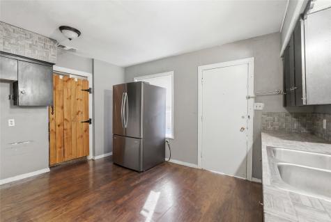 3814 Pine Street Dallas TX 75210