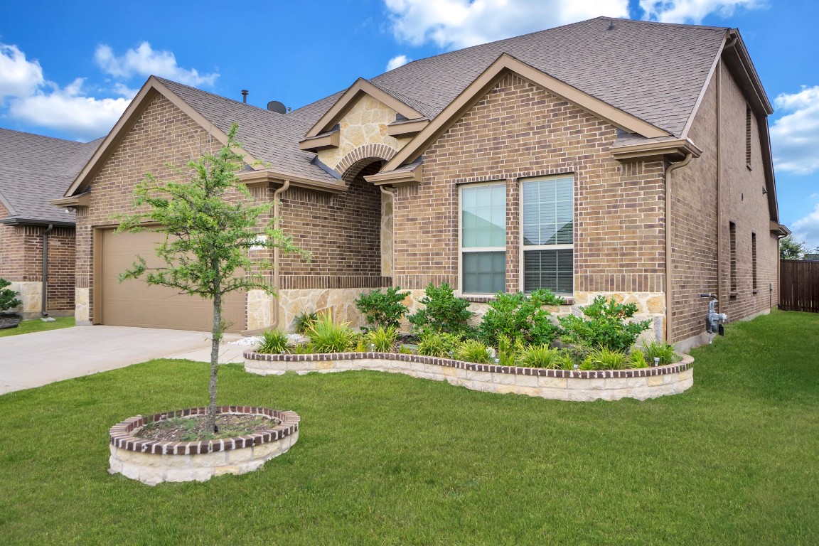 622 Jamestown Lane Fate TX 75189