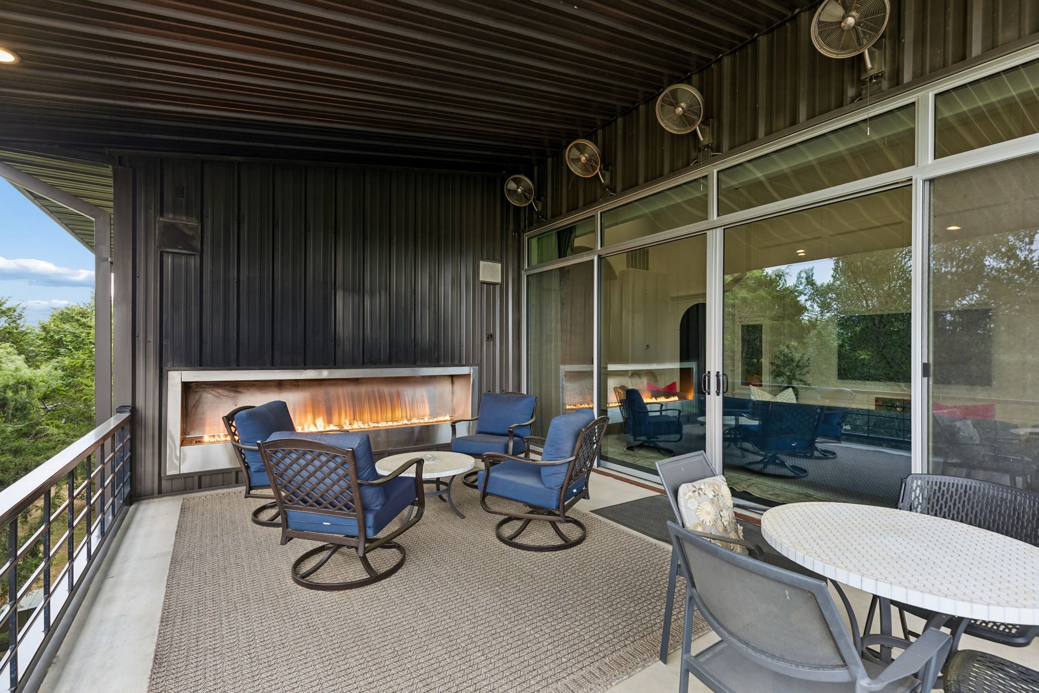 1306 Morrow Road Valley View TX 76272