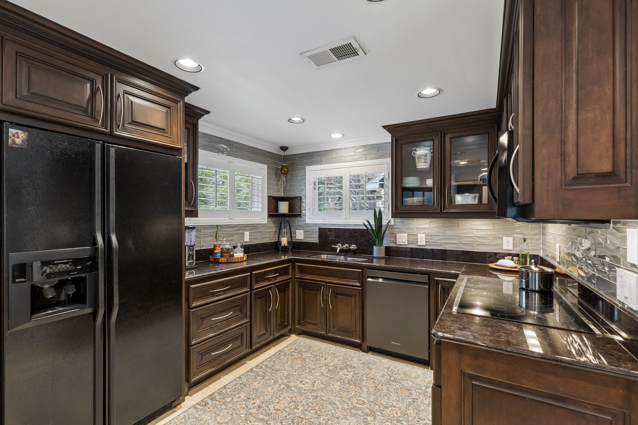 1306 Morrow Road Valley View TX 76272