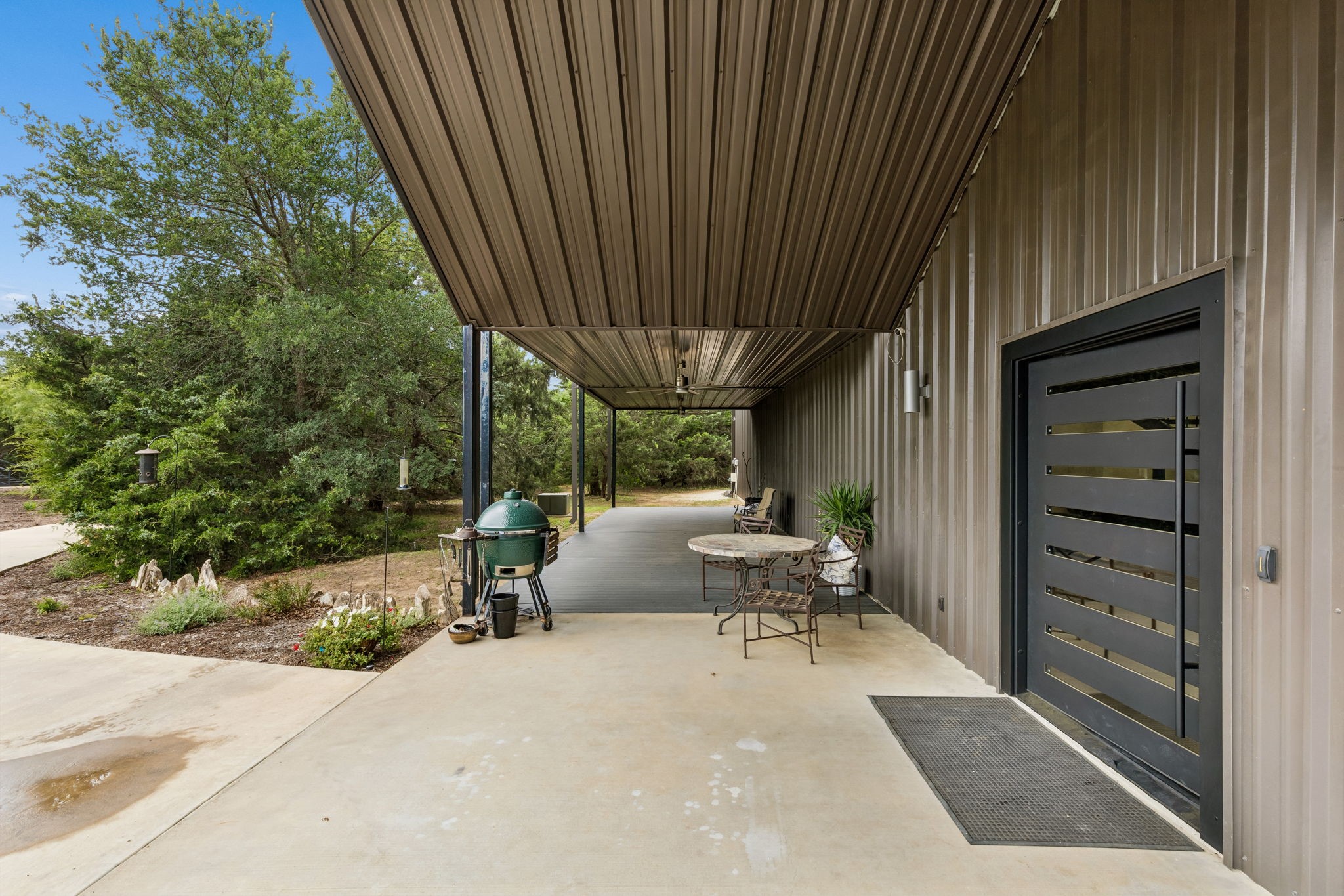 1306 Morrow Road Valley View TX 76272