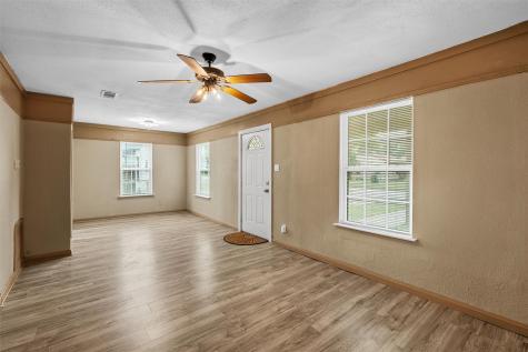 2012 N 39th Street Waco TX 76707